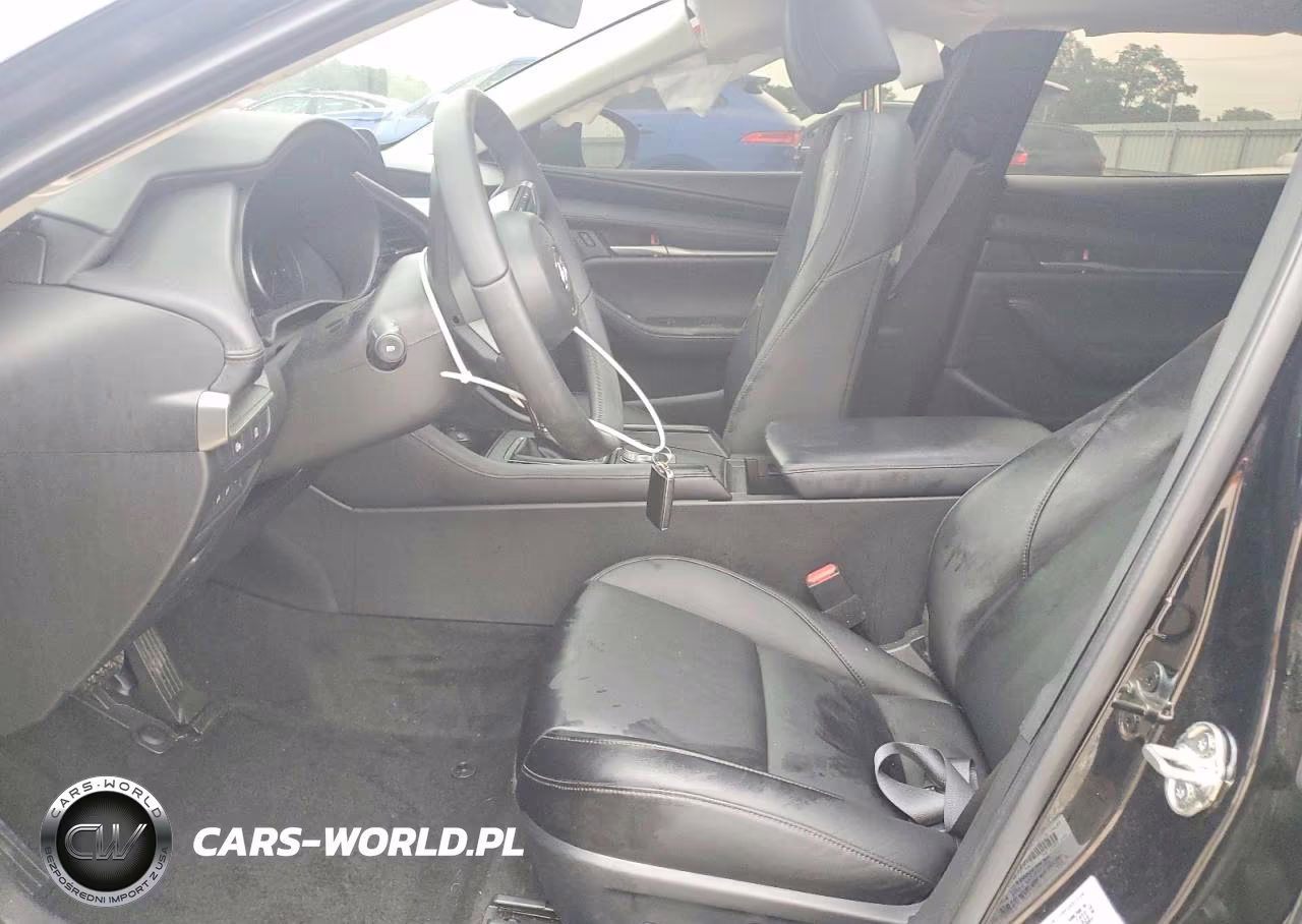 2026 Mazda 3 Preferred VIN:JM1BPACL5T1859941 - 7