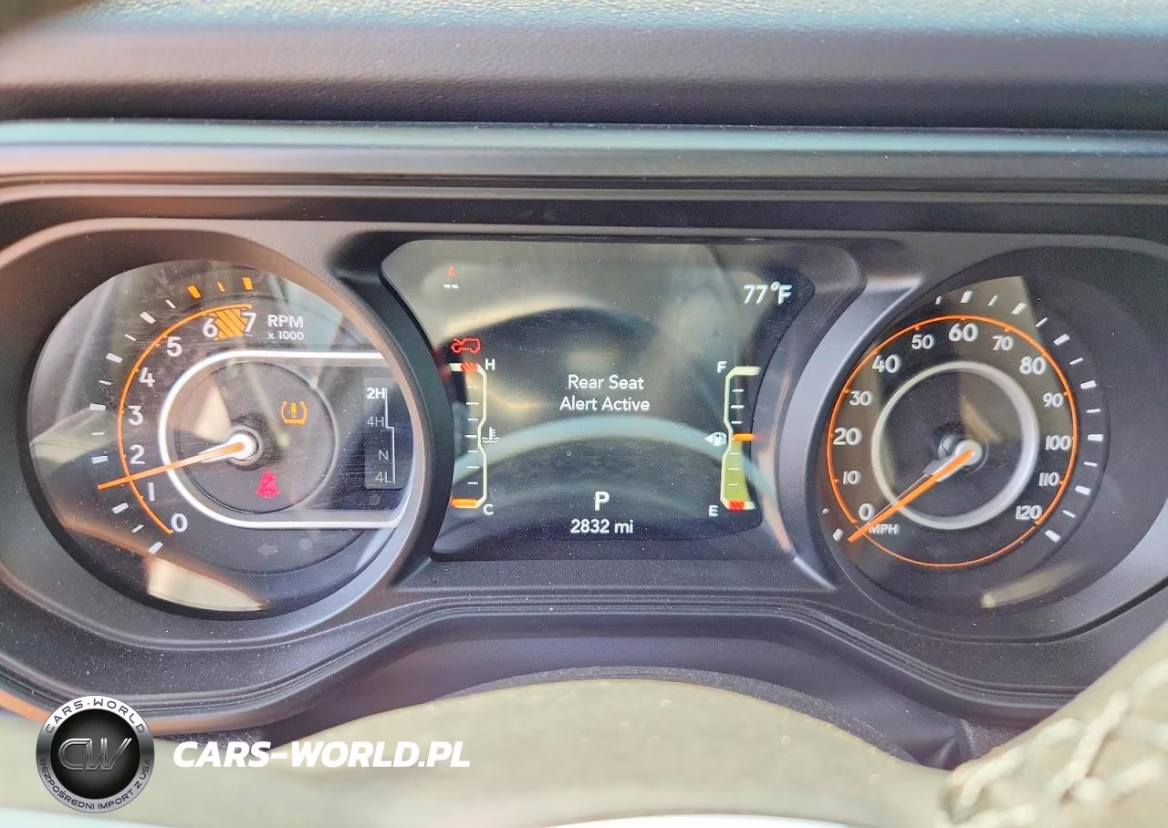 2026 Jeep Wrangler Sahara VIN:1C4PJXEG6TW260852 - 9