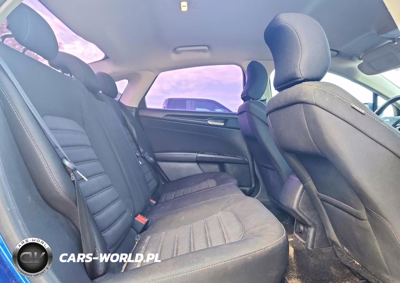2018 Ford Fusion S VIN:3FA6P0G7XJR240169 - 10