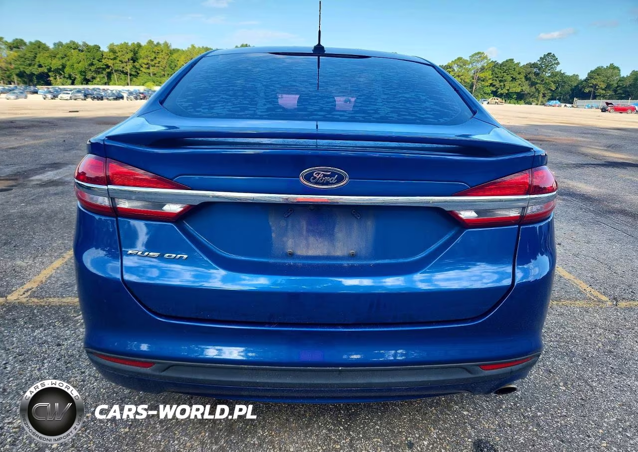 2018 Ford Fusion S VIN:3FA6P0G7XJR240169 - 6