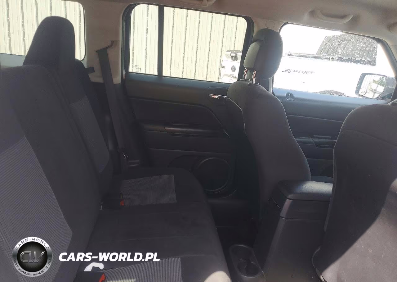 2017 Jeep Patriot Sport VIN:1C4NJPBB8HD158469 - 11
