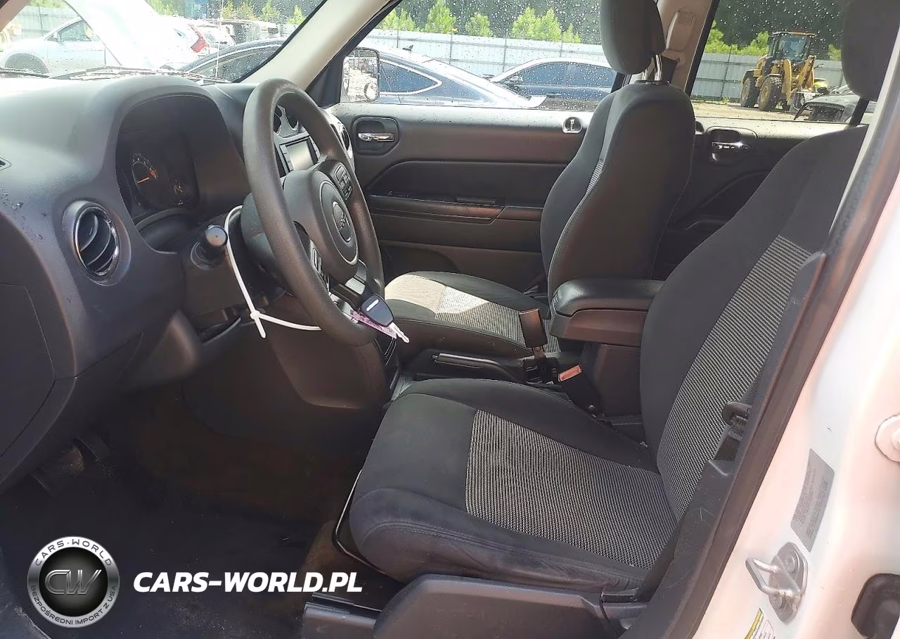 2017 Jeep Patriot Sport VIN:1C4NJPBB8HD158469 - 7