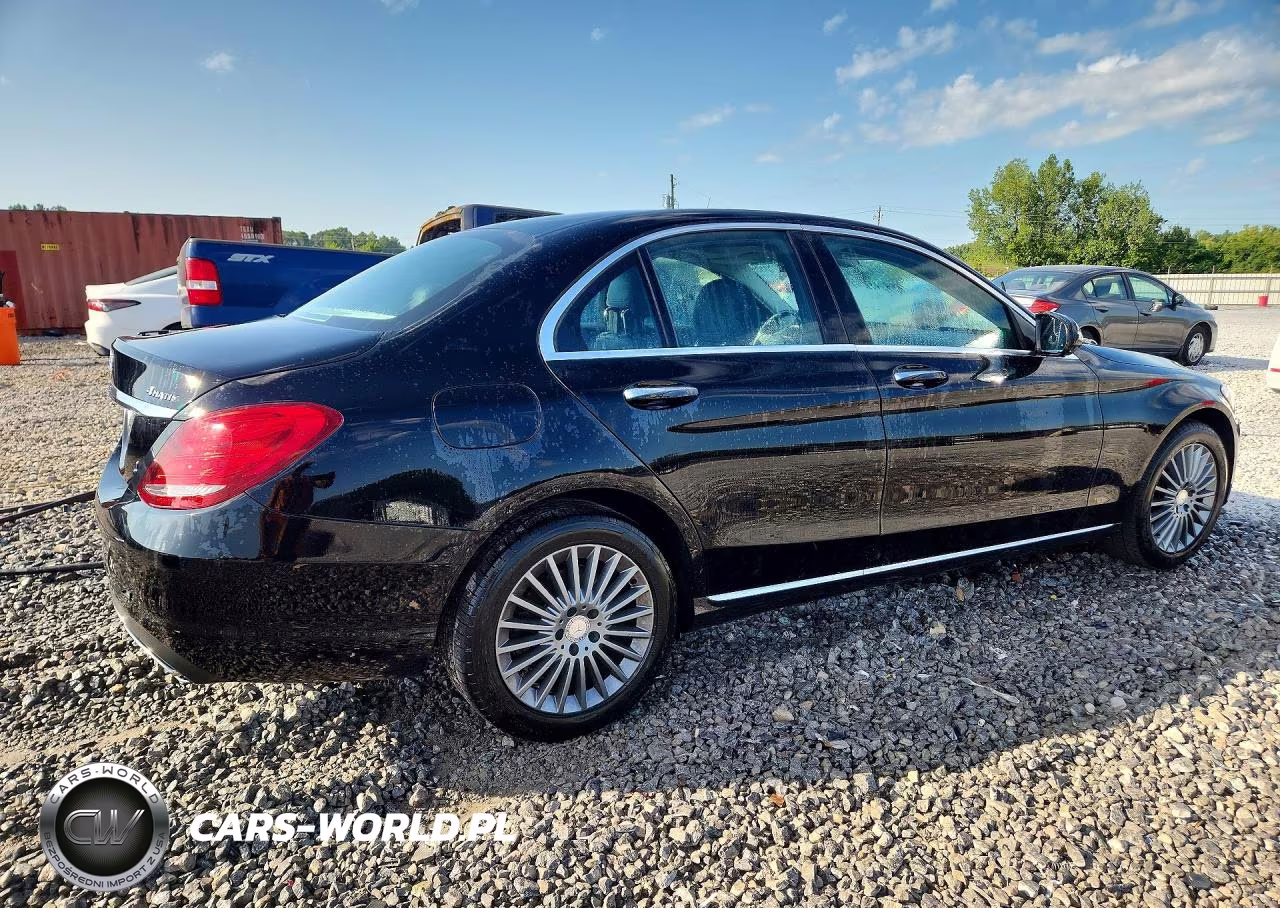 2015 Mercedes-Benz C 300 4Matic VIN:55SWF4KB3FU081356 - 3
