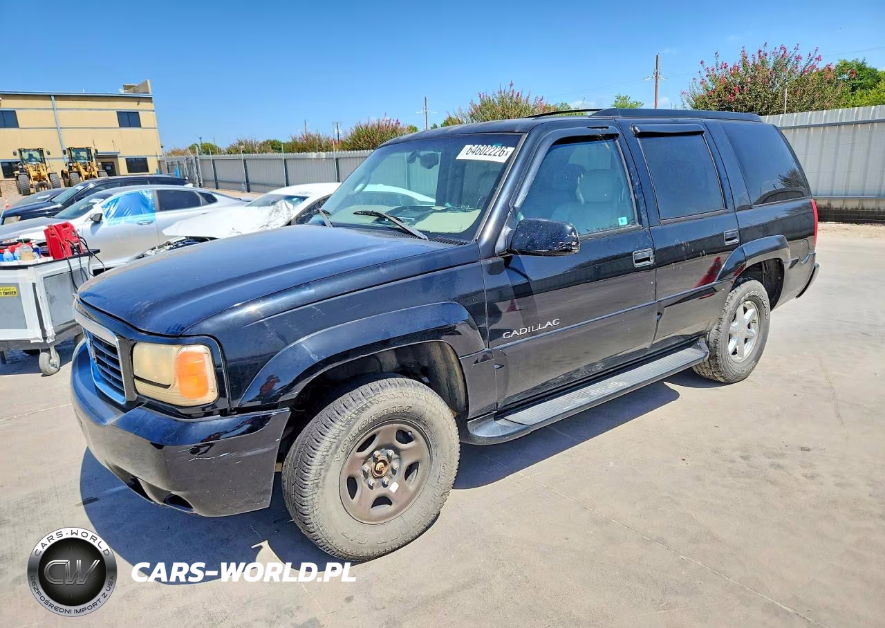 2000 Cadillac Escalade Luxury