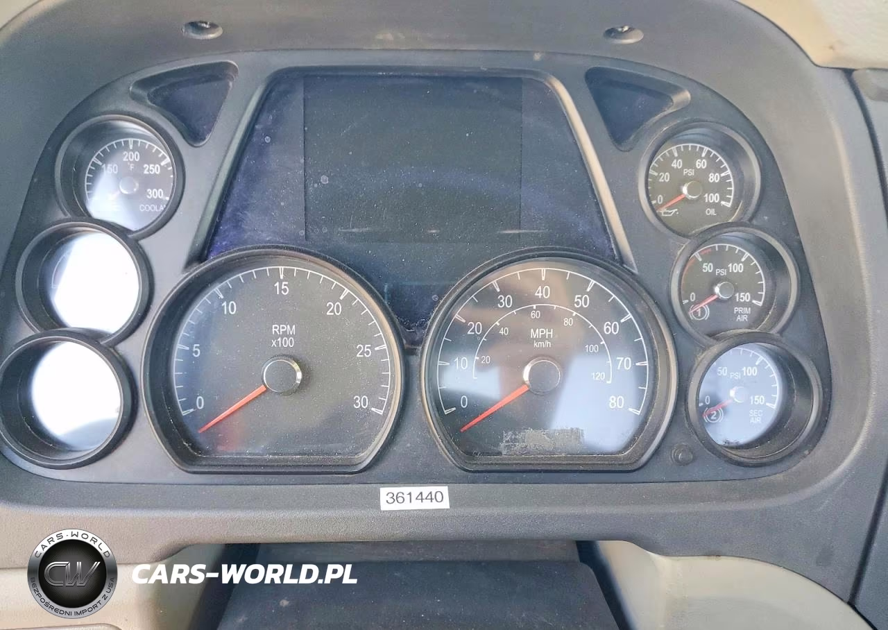 2018 Peterbilt 579 VIN:1XPBAK8XXJD464120 - 9