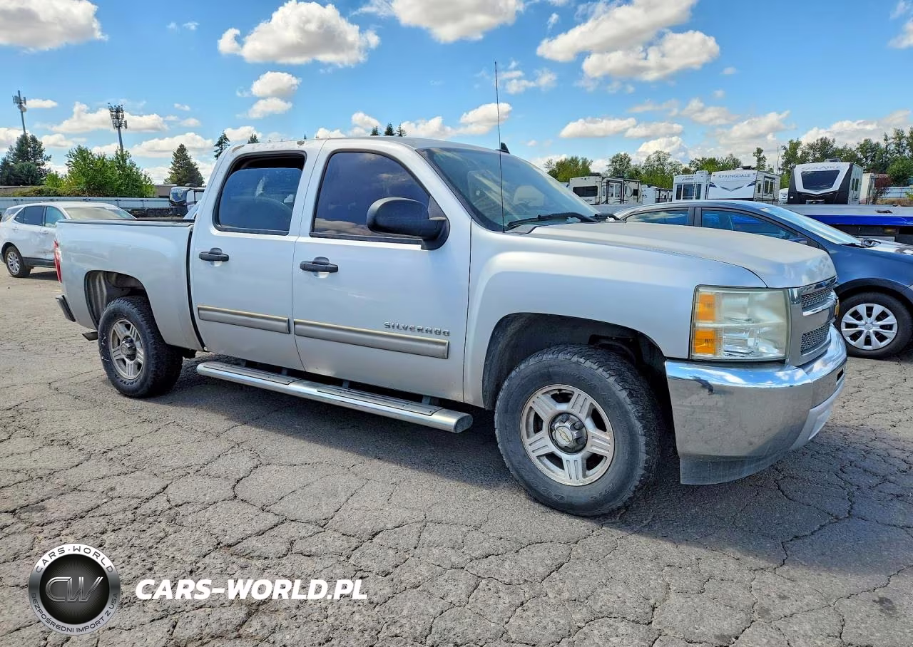 2013 Chevrolet Silverado C1500 Ls VIN:3GCPCREA6DG185748 - 4