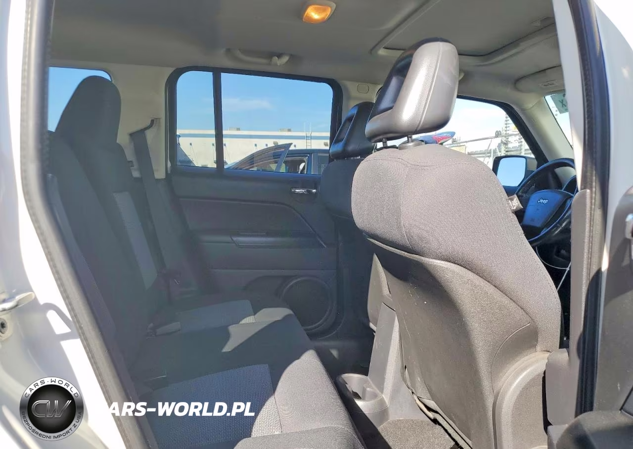 2009 Jeep Patriot Sport VIN:1J4FT28B49D154214 - 11