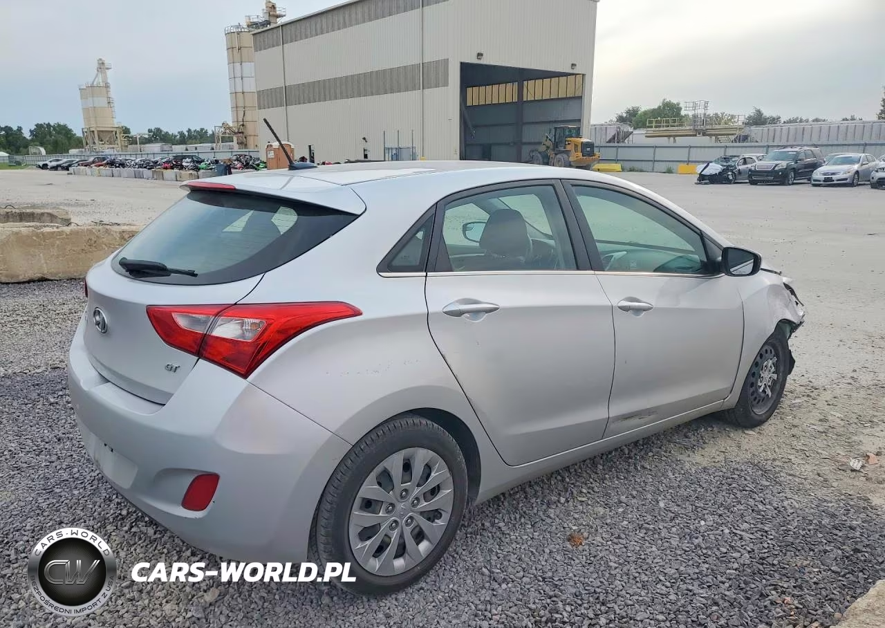 2017 Hyundai Elantra Gt Base VIN:KMHD35LH2HU359518 - 3