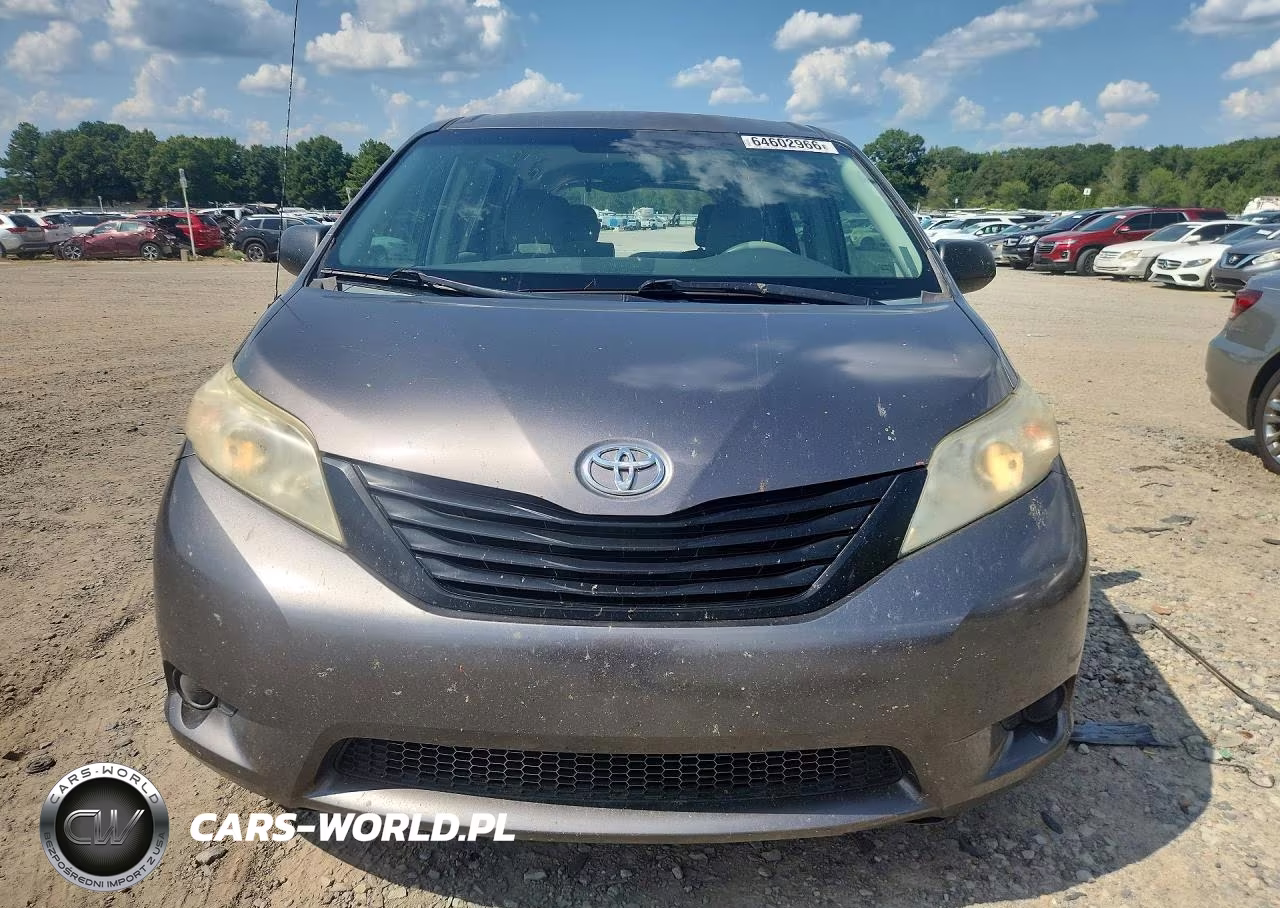 2013 Toyota Sienna L 7-Passenger VIN:5TDZK3DC8DS398536 - 5