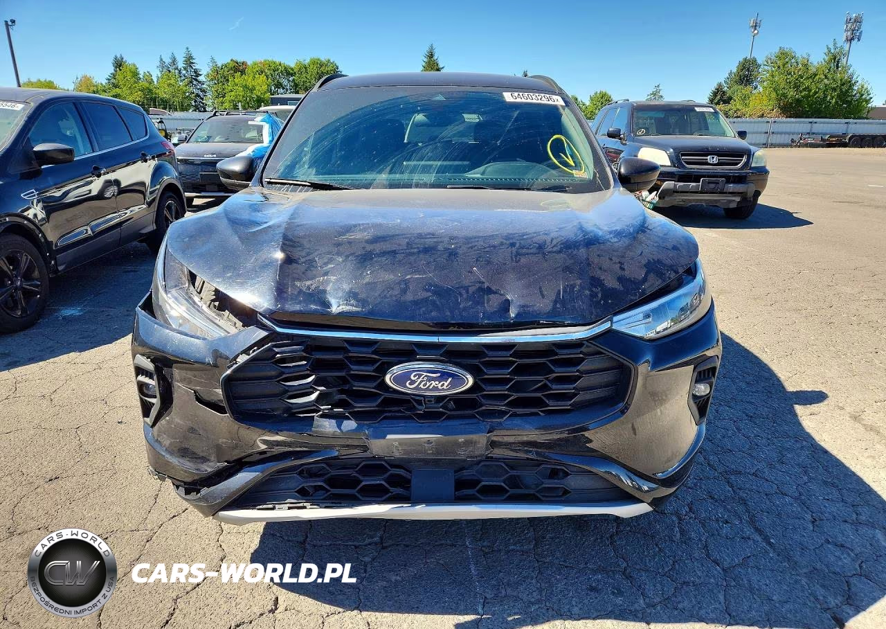 2023 Ford Escape St Line Select VIN:1FMCU9NZXPUA40565 - 5