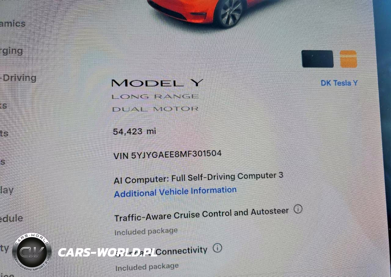 2021 Tesla Model Y VIN:5YJYGAEE8MF301504 - 9