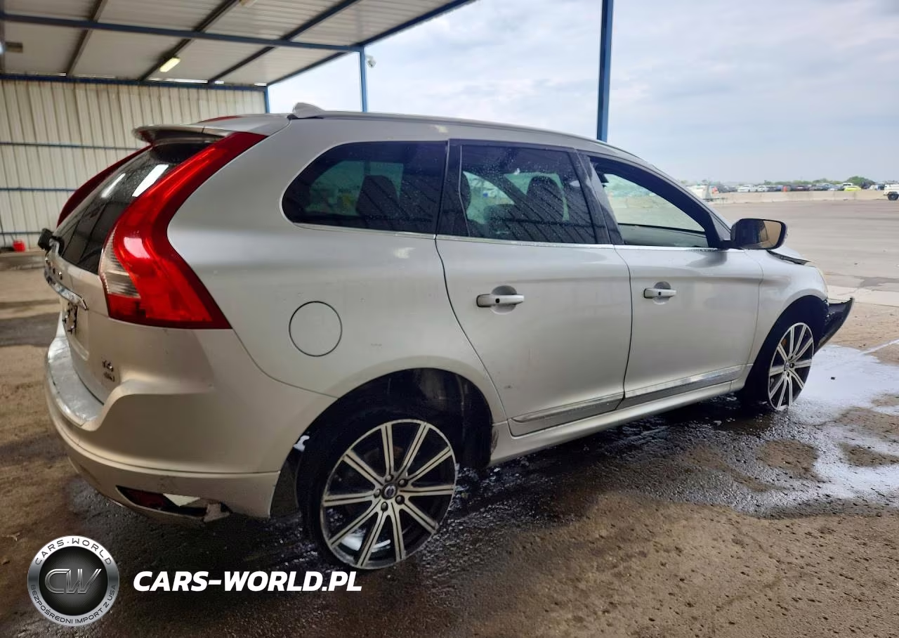 2015 Volvo Xc60 T6 Premier+ VIN:YV4902RCXF2560442 - 3