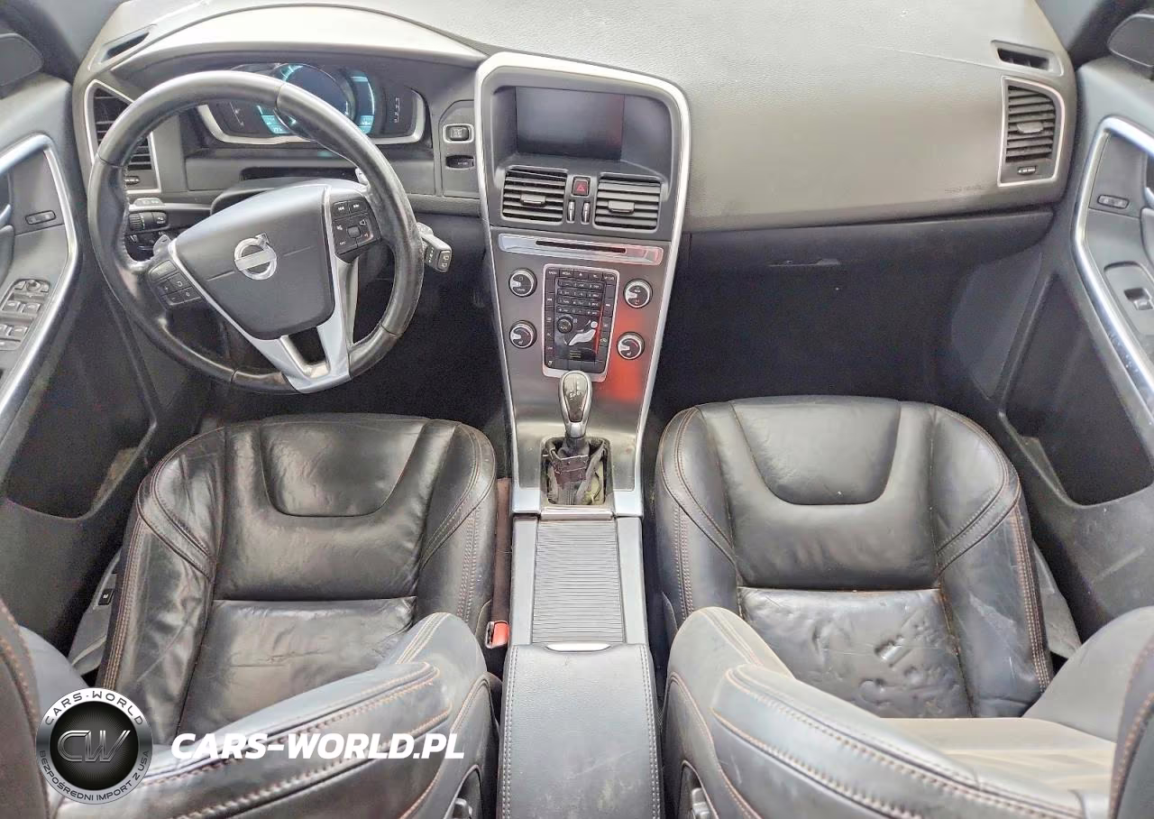 2015 Volvo Xc60 T6 Premier+ VIN:YV4902RCXF2560442 - 8
