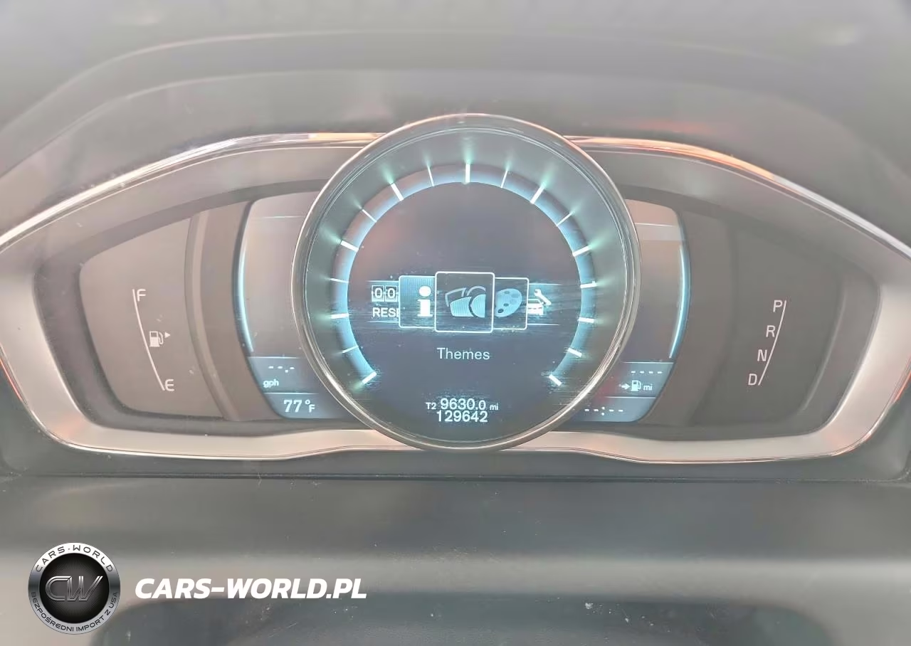 2015 Volvo Xc60 T6 Premier+ VIN:YV4902RCXF2560442 - 9