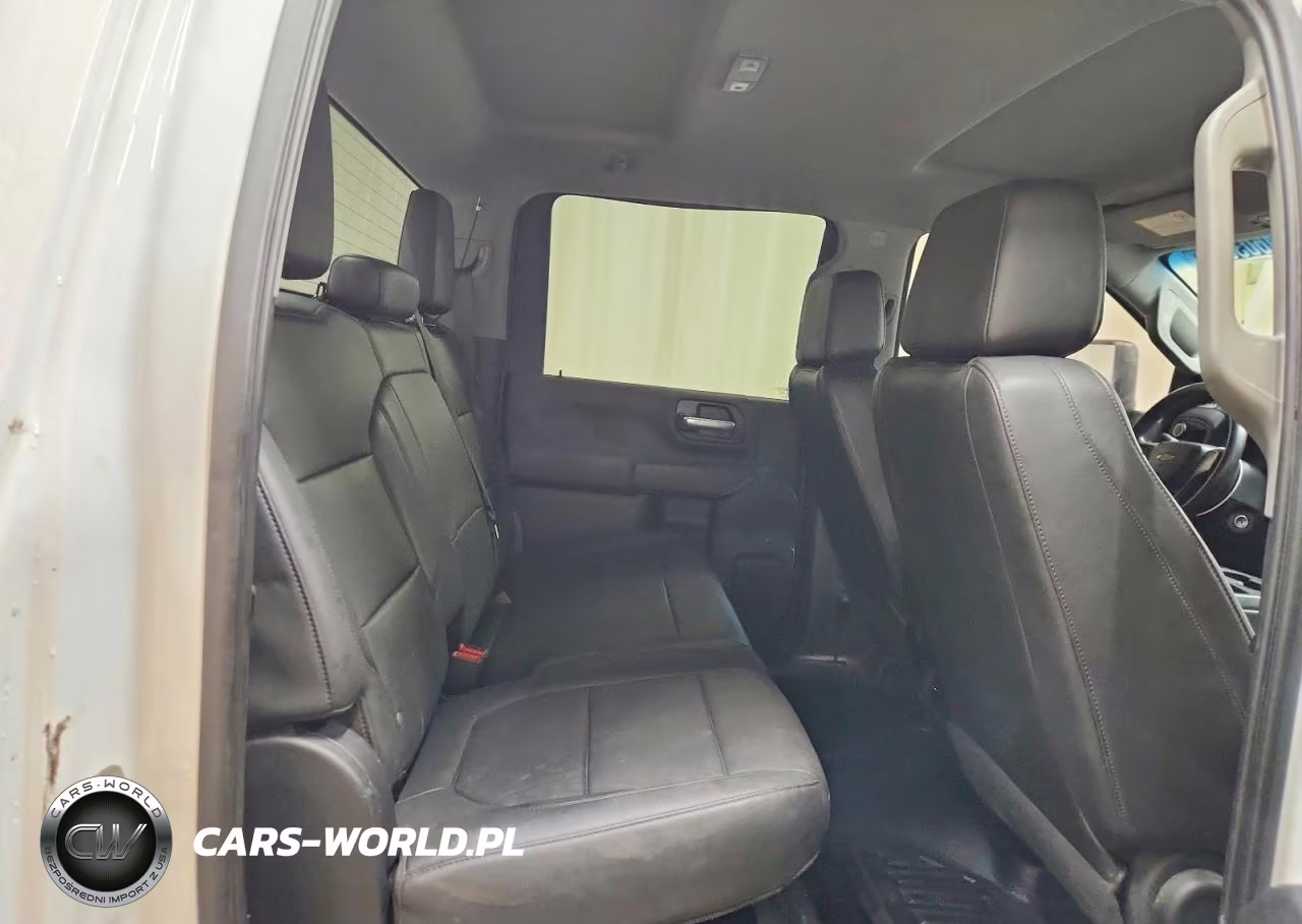 2021 Chevrolet Silverado K2500 Heavy Duty VIN:1GC1YLE75MF257050 - 10