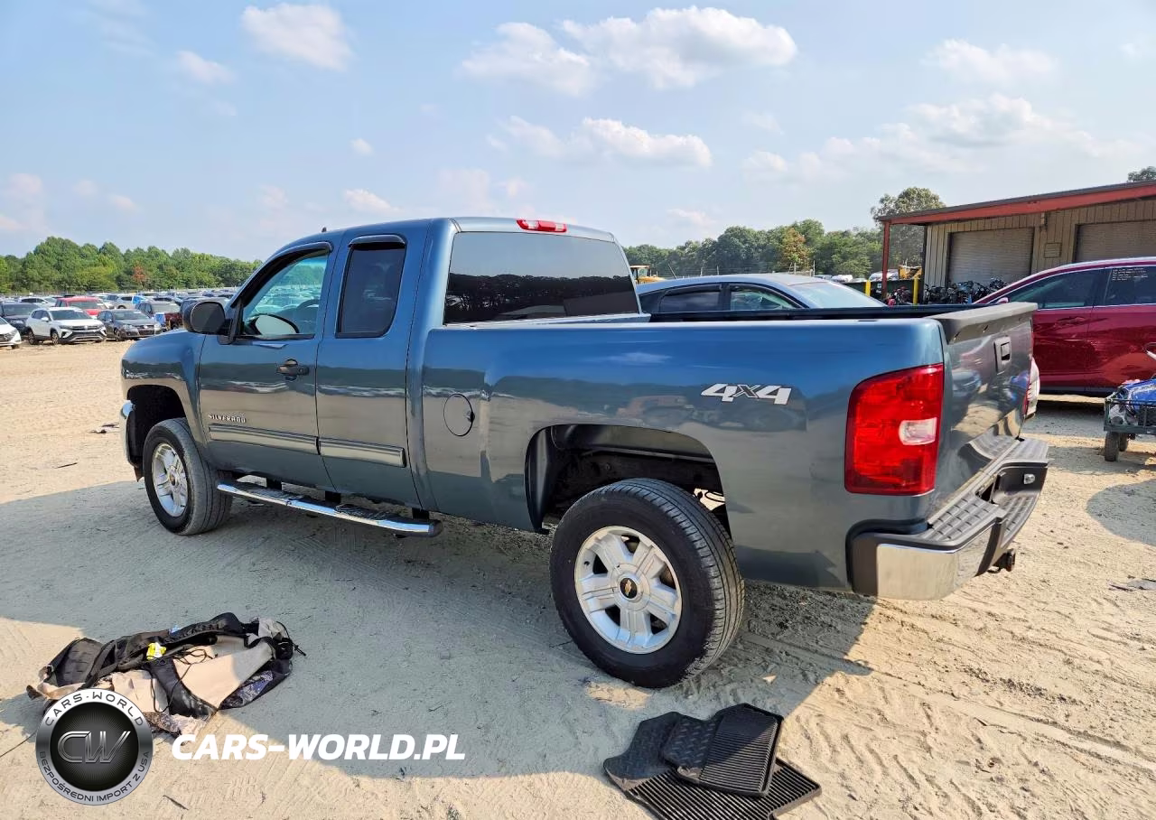 2011 Chevrolet Silverado K1500 Ls VIN:1GCRKREA8BZ331141 - 2