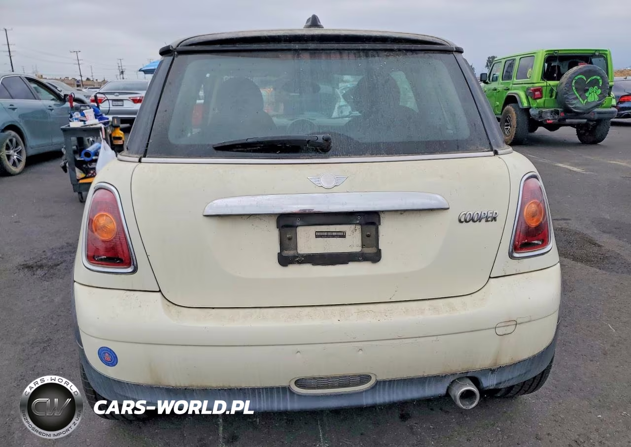 2004 Mini Cooper VIN:WMWMF33577TT50627 - 6