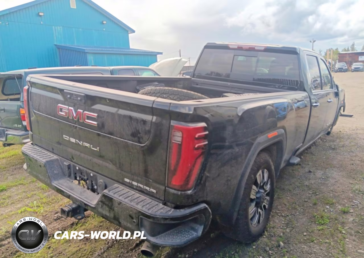2026 GMC Sierra K3500 Denali VIN:1GT4UWE76TF111989 - 3