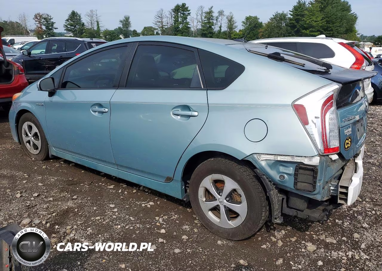 2014 Toyota Prius Three VIN:JTDKN3DU2E1835303 - 2