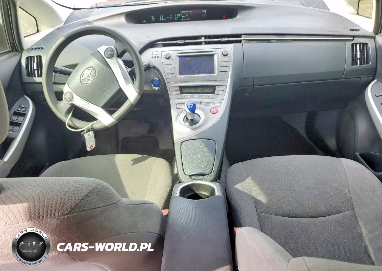 2014 Toyota Prius Three VIN:JTDKN3DU2E1835303 - 8