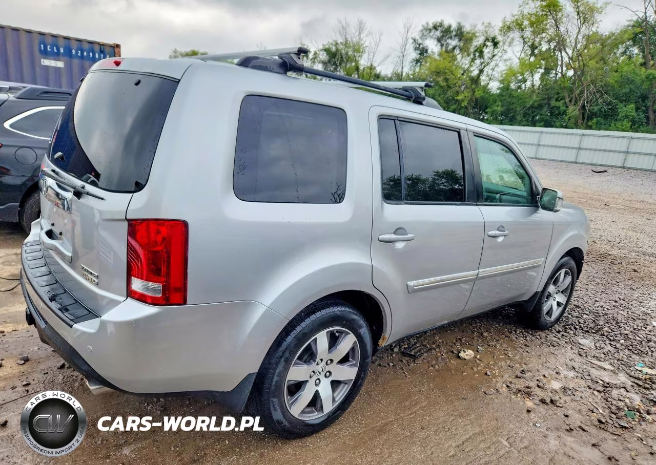 2013 Honda Pilot Touring VIN:5FNYF4H95DB038939 - 3