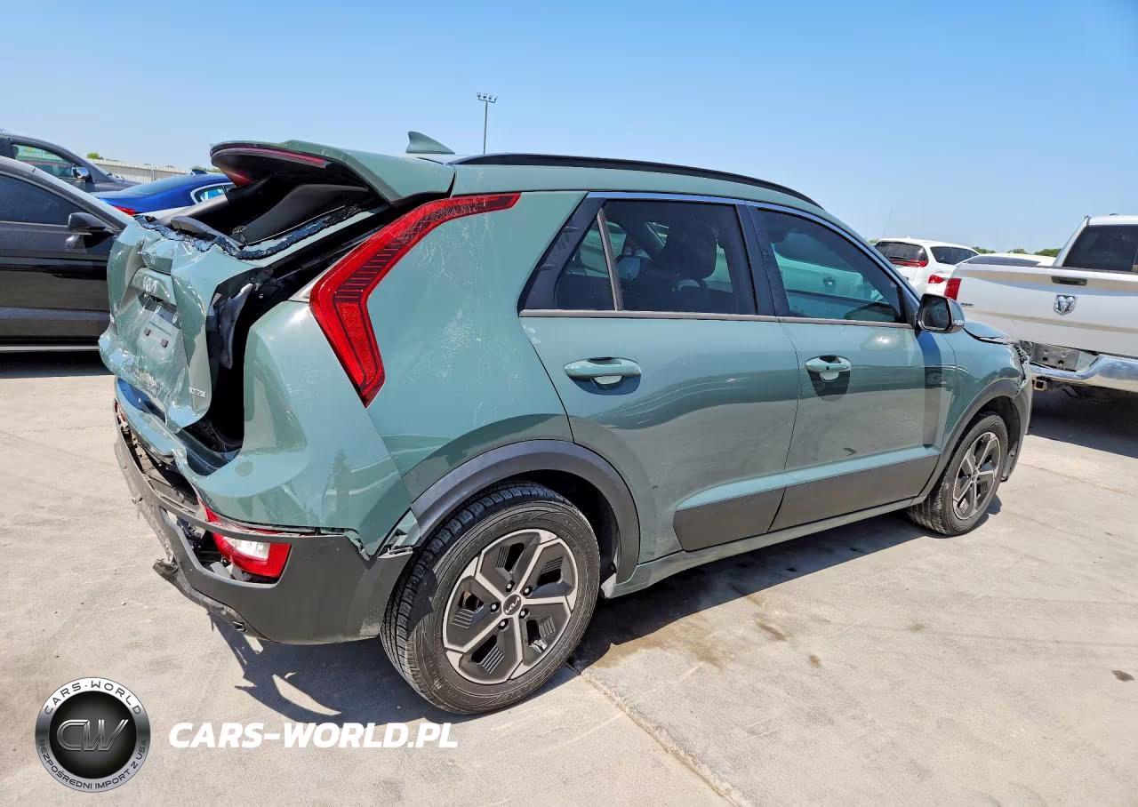 2023 Kia Niro Ex VIN:KNDCR3LE9P5081671 - 3