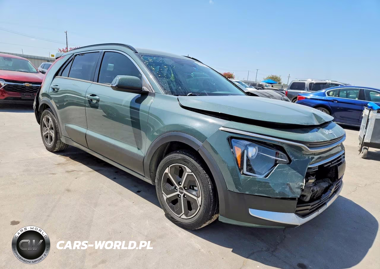 2023 Kia Niro Ex VIN:KNDCR3LE9P5081671 - 4