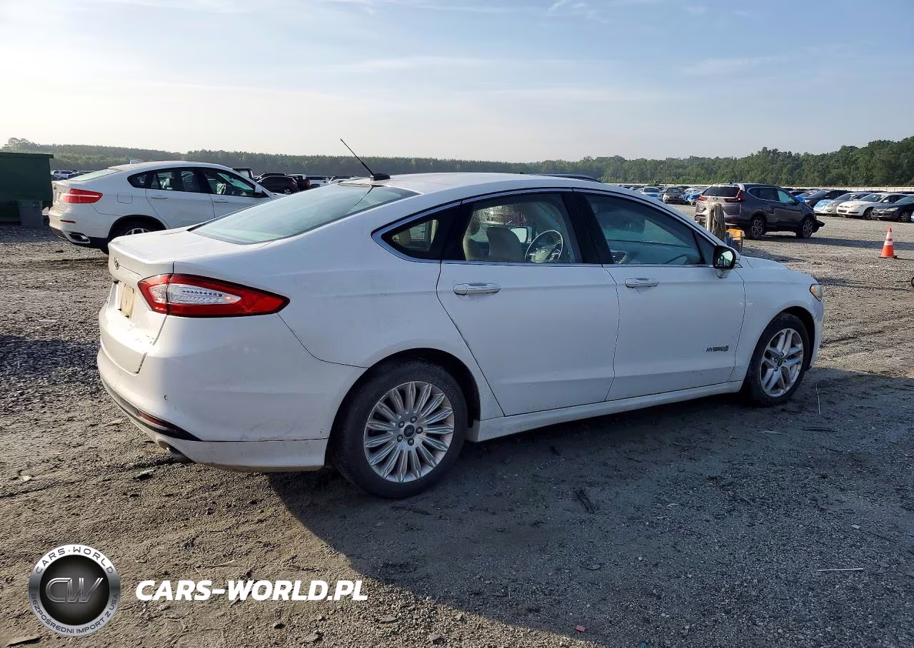 2013 Ford Fusion Se Hybrid VIN:3FA6P0LU3DR188402 - 3