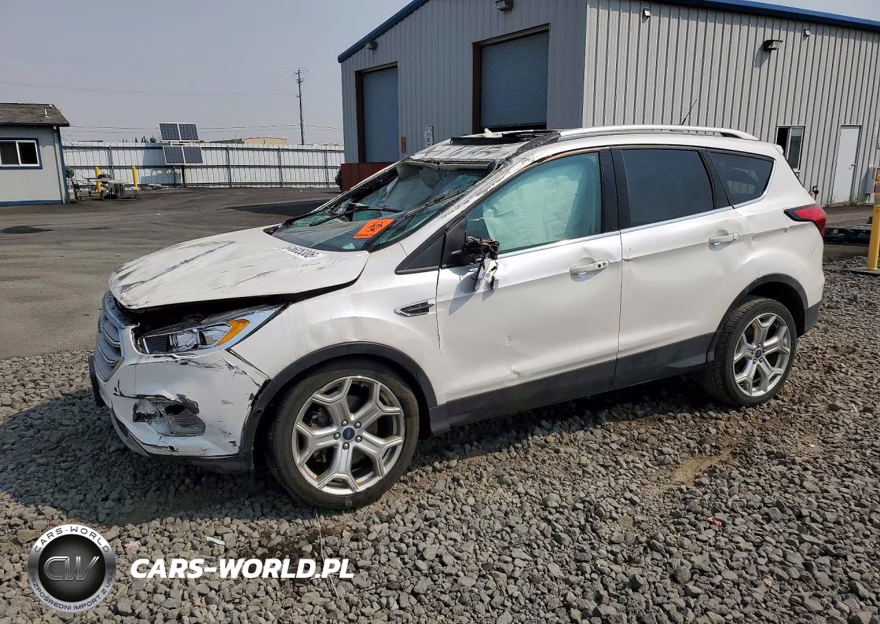 2019 Ford Escape Titanium