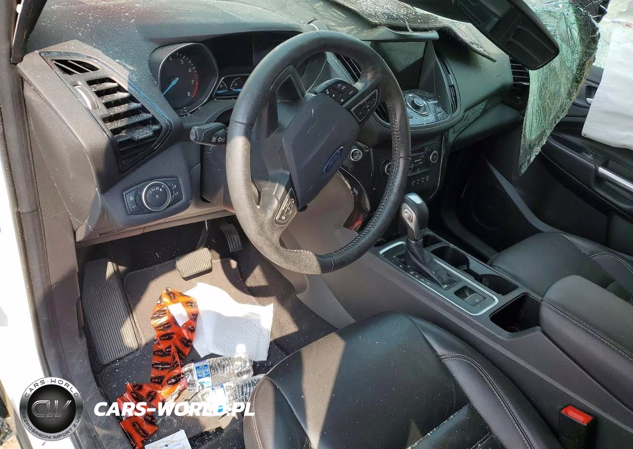 2019 Ford Escape Titanium VIN:1FMCU9J97KUA55507 - 8