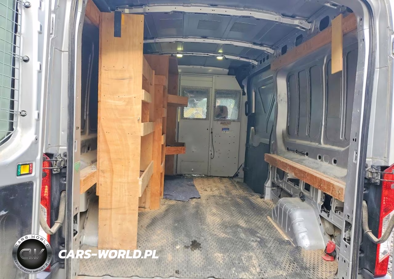 2017 Ford Transit T-250 VIN:1FTYR2CG0HKA39507 - 10