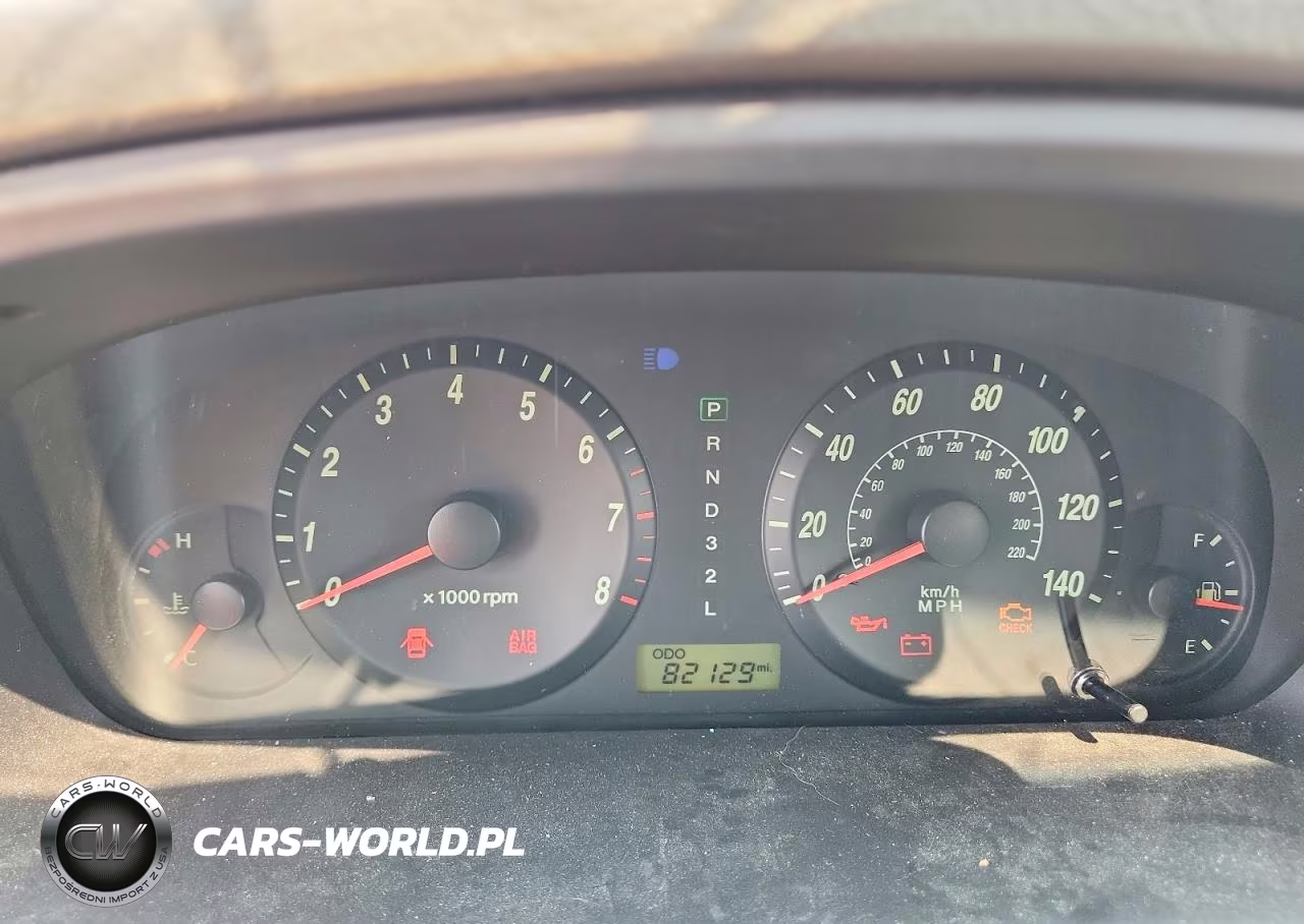 2005 Hyundai Elantra Gls VIN:KMHDN46D55U126385 - 9