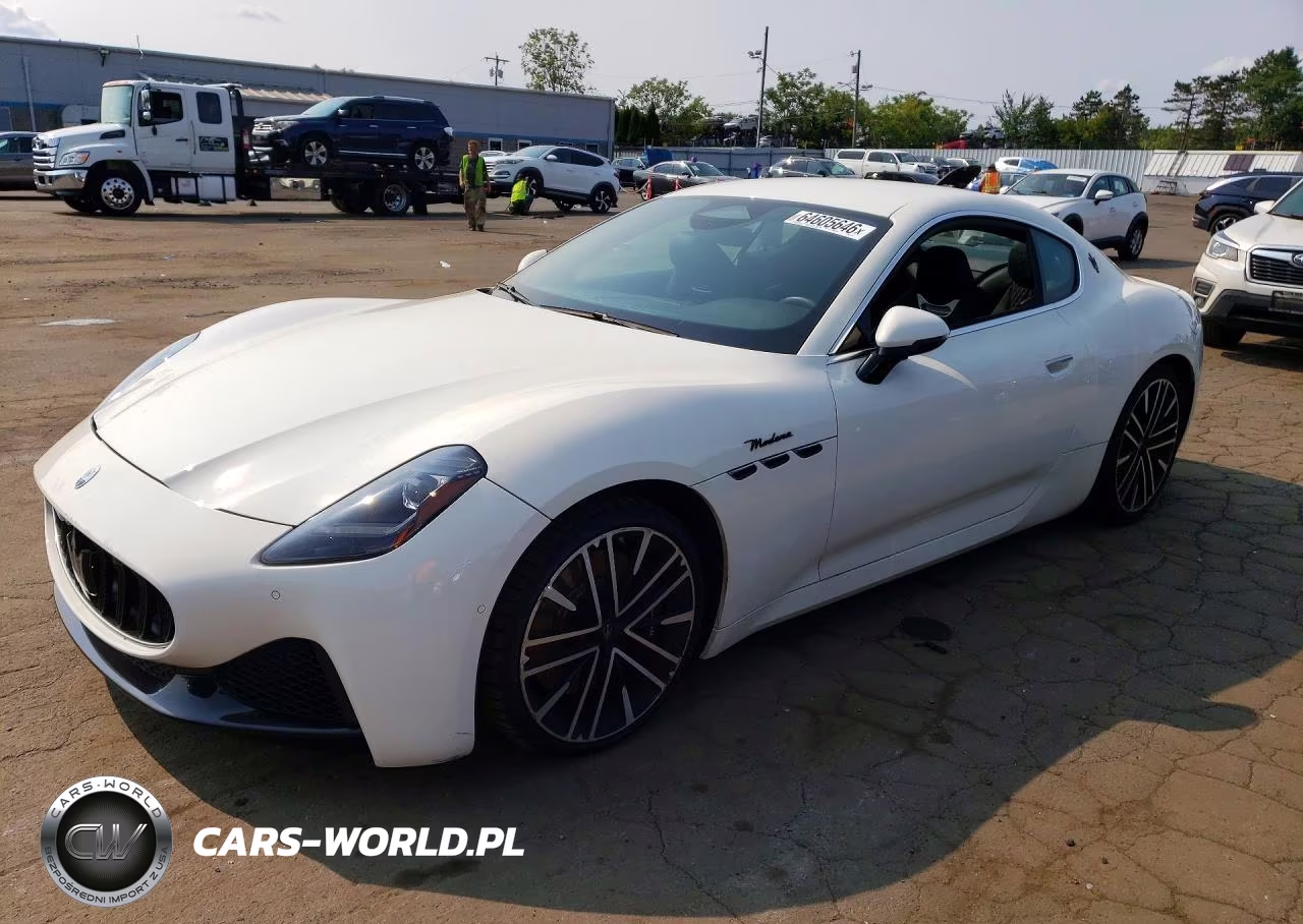 2024 Maserati Granturismo Modena – zdjęcie 1 z 12