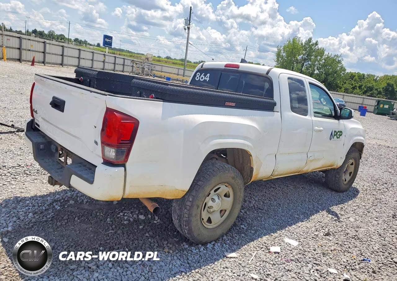 2019 Toyota Tacoma Sr V6 VIN:5TFSZ5AN1KX201373 - 3