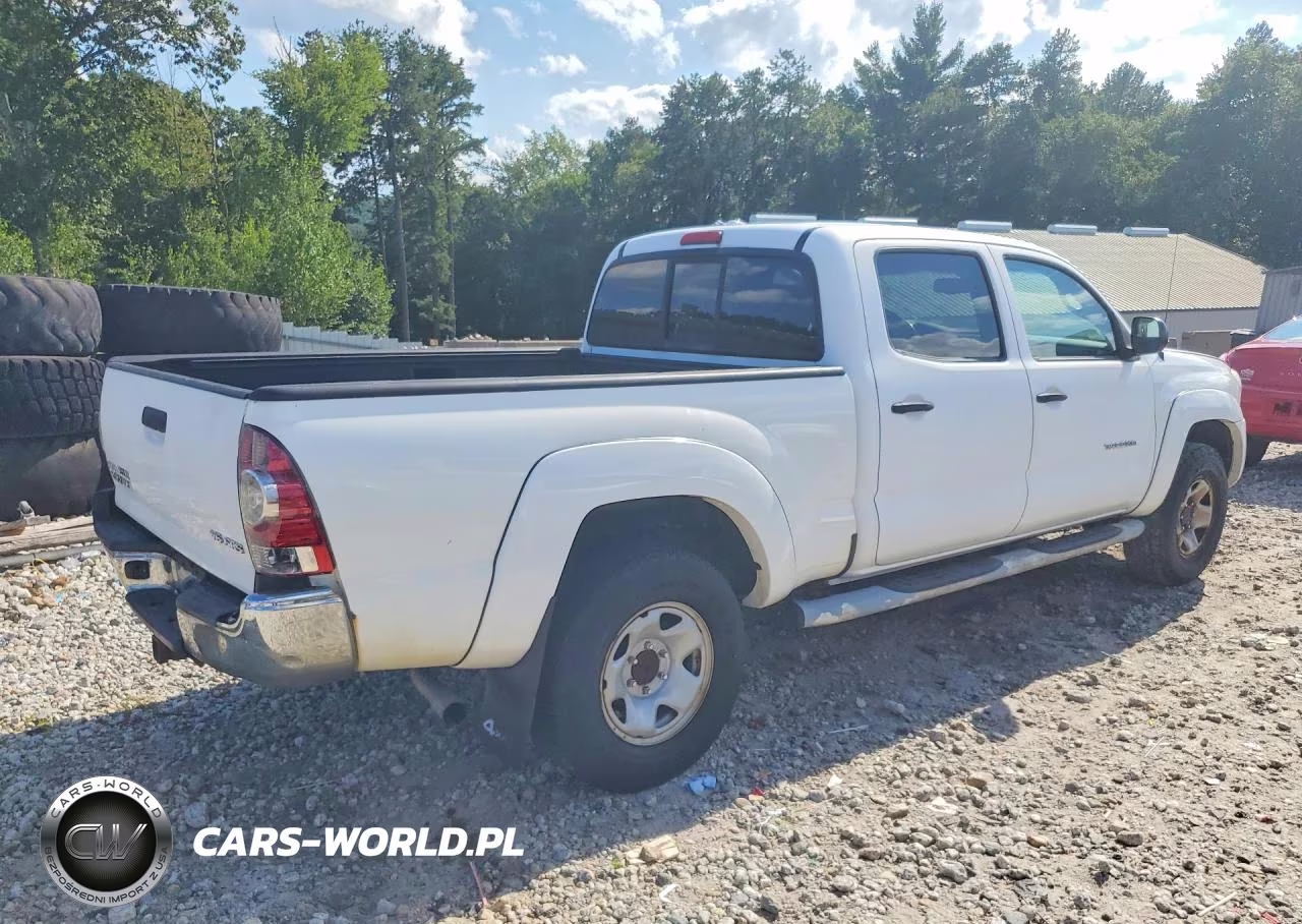2010 Toyota Tacoma Double Cab Long Bed VIN:3TMMU4FN4AM023148 - 3