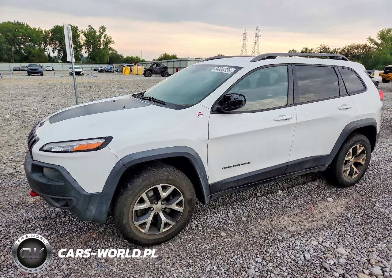2015 Jeep Cherokee Trailhawk – zdjęcie 1 z 13