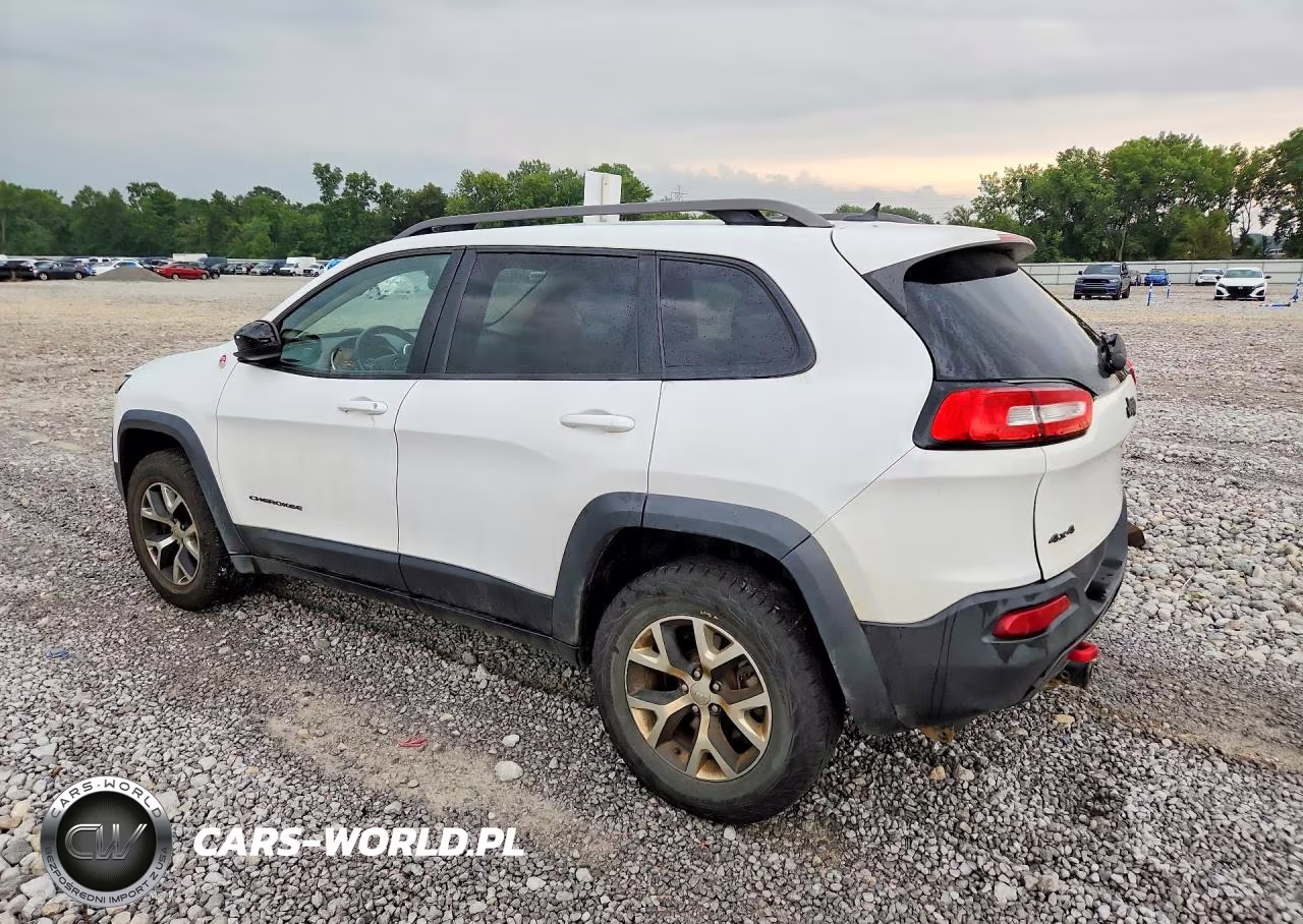2015 Jeep Cherokee Trailhawk VIN:1C4PJMBS6FW667436 - 2