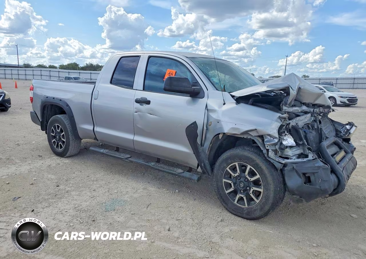 2015 Toyota Tundra Sr VIN:5TFRM5F1XFX091514 - 4