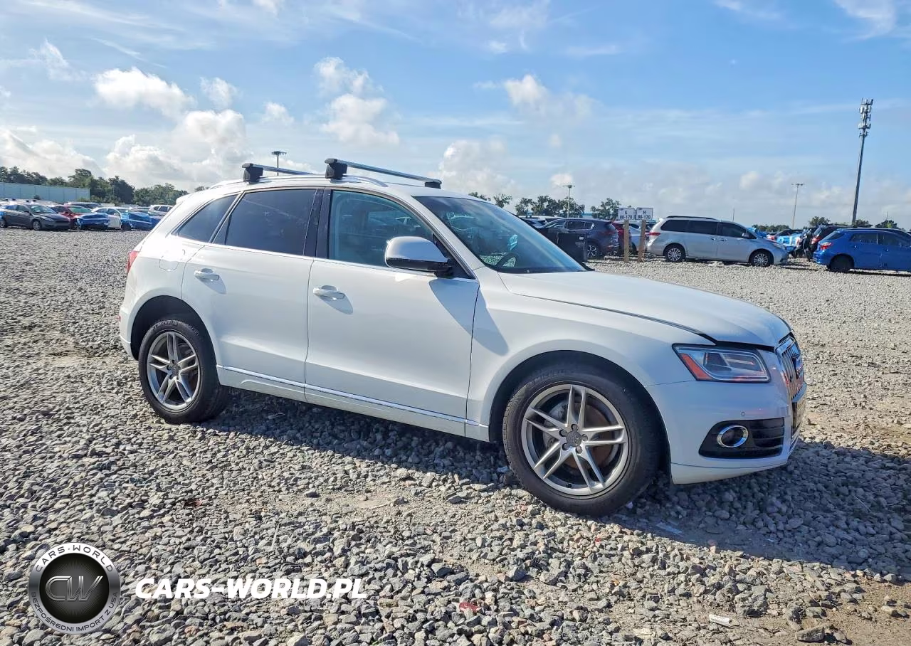 2016 Audi Q5 Premium Plus VIN:WA1L2AFP7GA069607 - 4