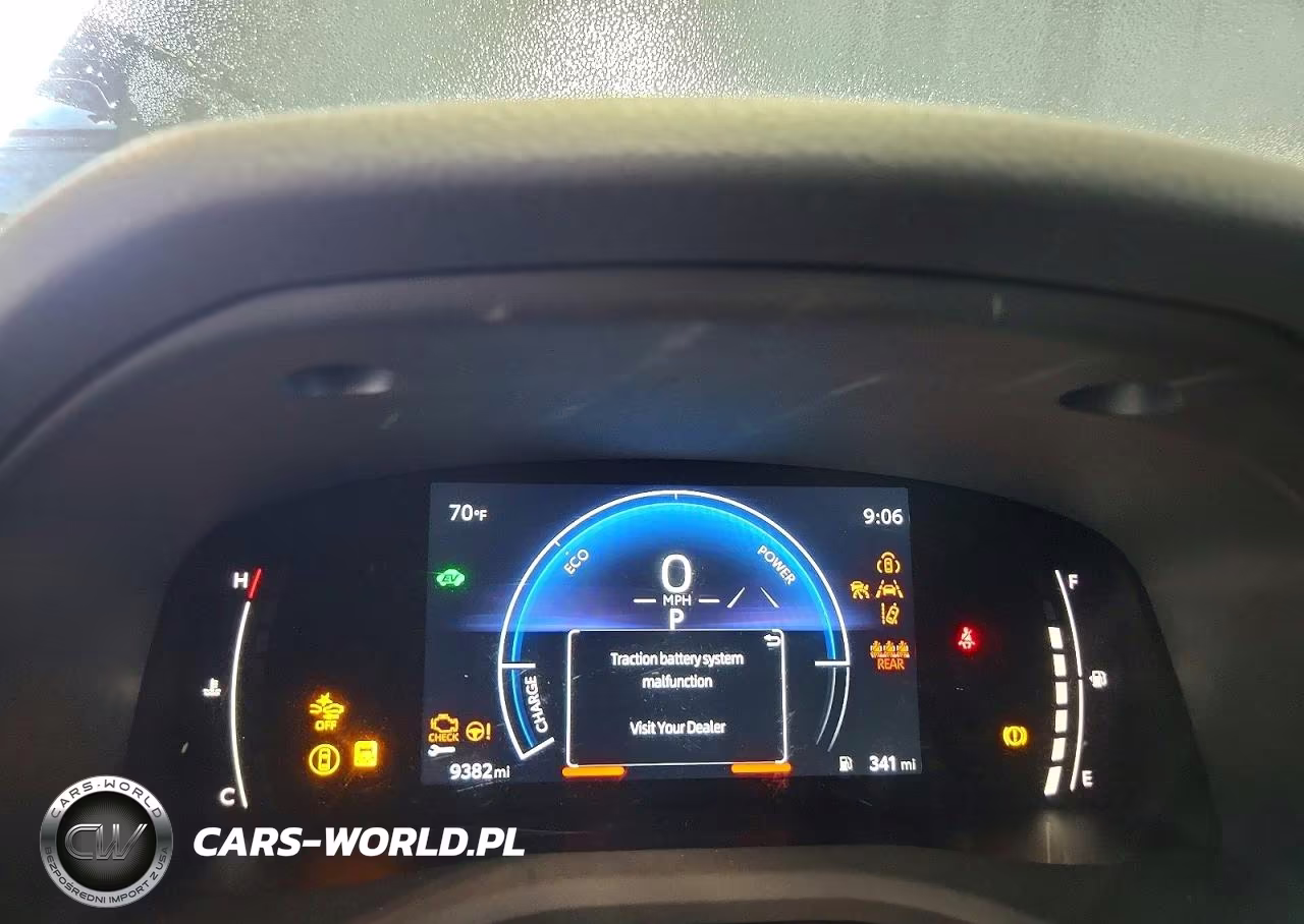 2025 Toyota Camry Le VIN:4T1DAACK3SU021336 - 9
