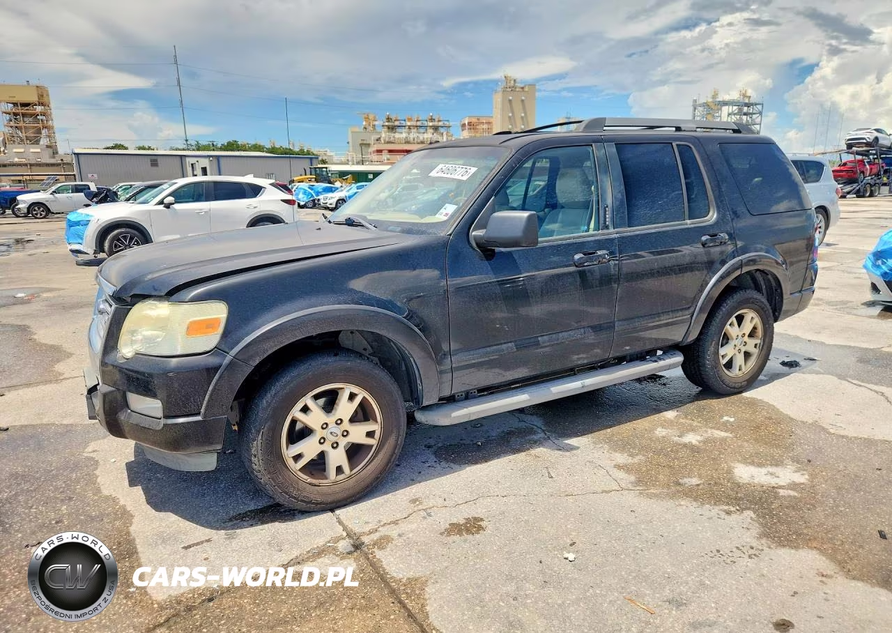 2010 Ford Explorer Xlt