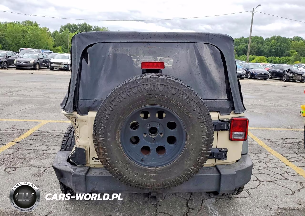 2011 Jeep Wrangler Sport VIN:1J4AA2D19BL602536 - 6