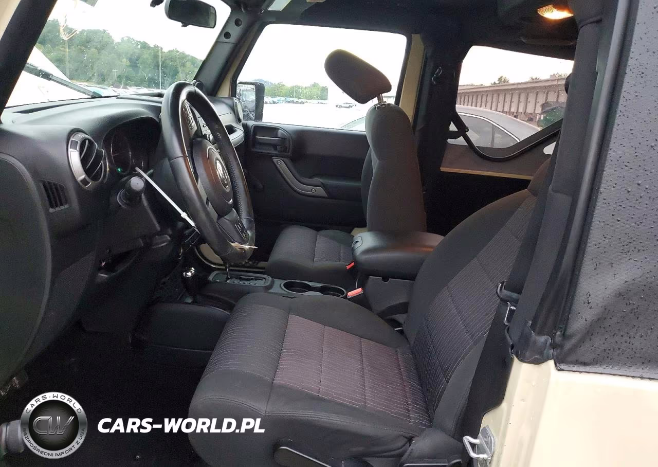 2011 Jeep Wrangler Sport VIN:1J4AA2D19BL602536 - 7
