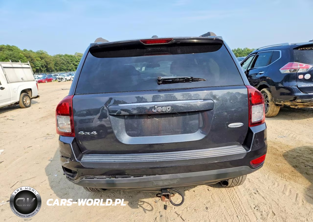 2015 Jeep Compass Latitude VIN:1C4NJDEB1FD169465 - 6
