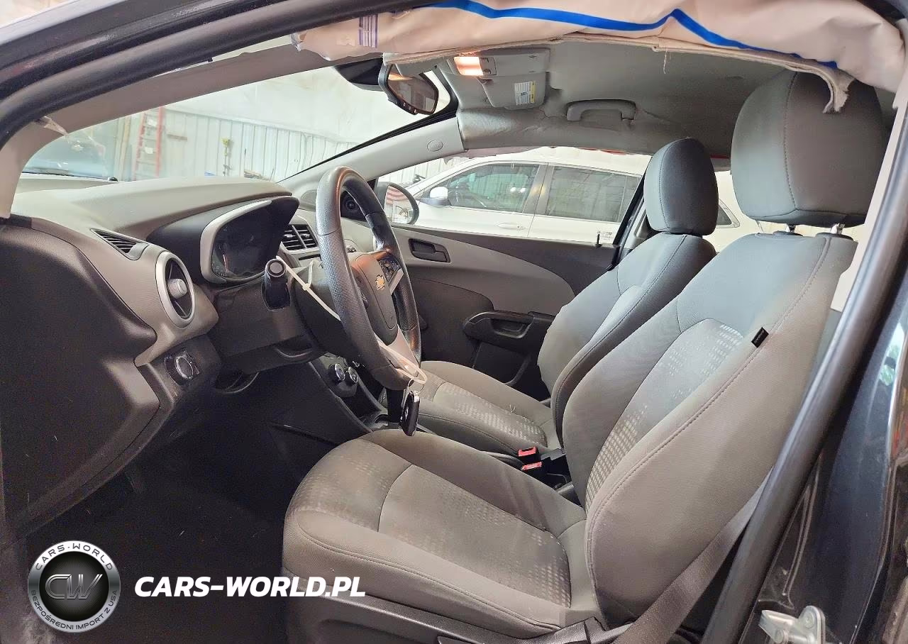 2020 Chevrolet Sonic VIN:1G1JG6SB1L4134832 - 7