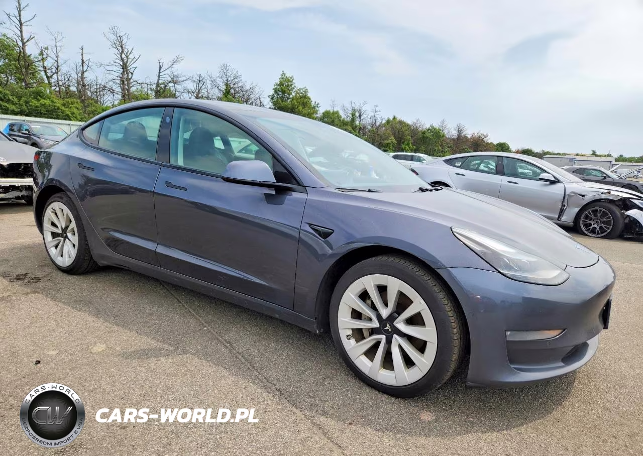 2021 Tesla Model 3 VIN:5YJ3E1EB0MF975071 - 4