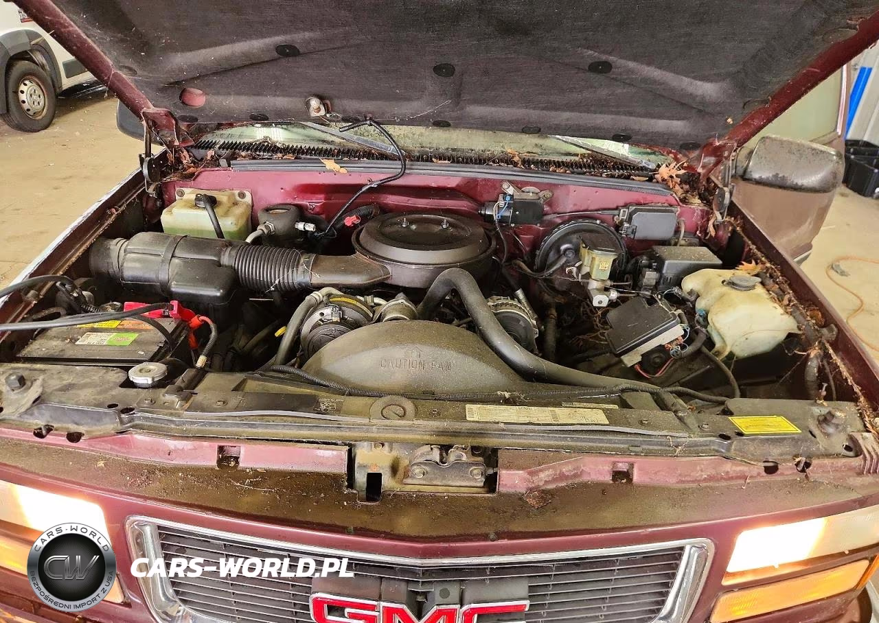1995 GMC Yukon VIN:1GKEK18K0SJ743870 - 12