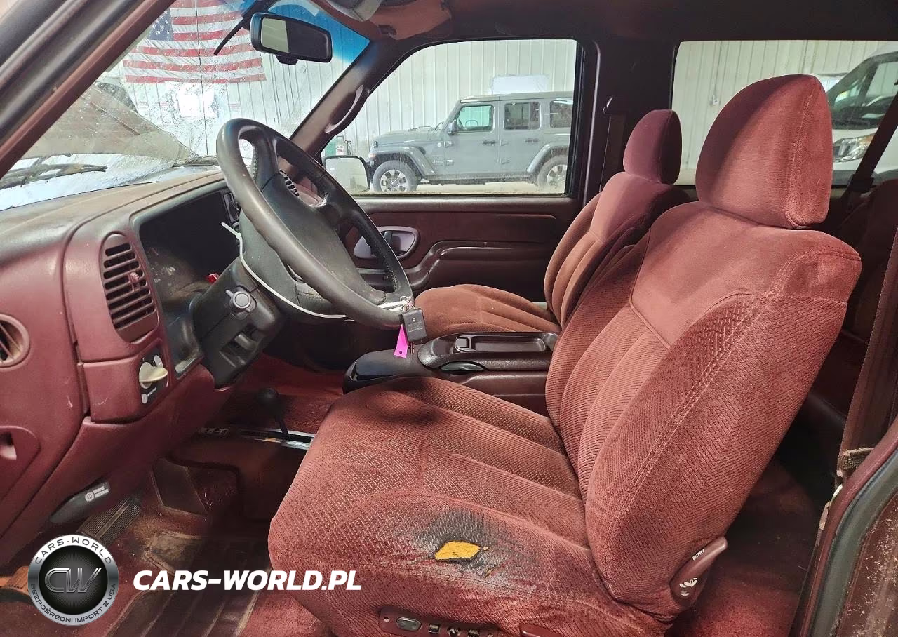 1995 GMC Yukon VIN:1GKEK18K0SJ743870 - 7