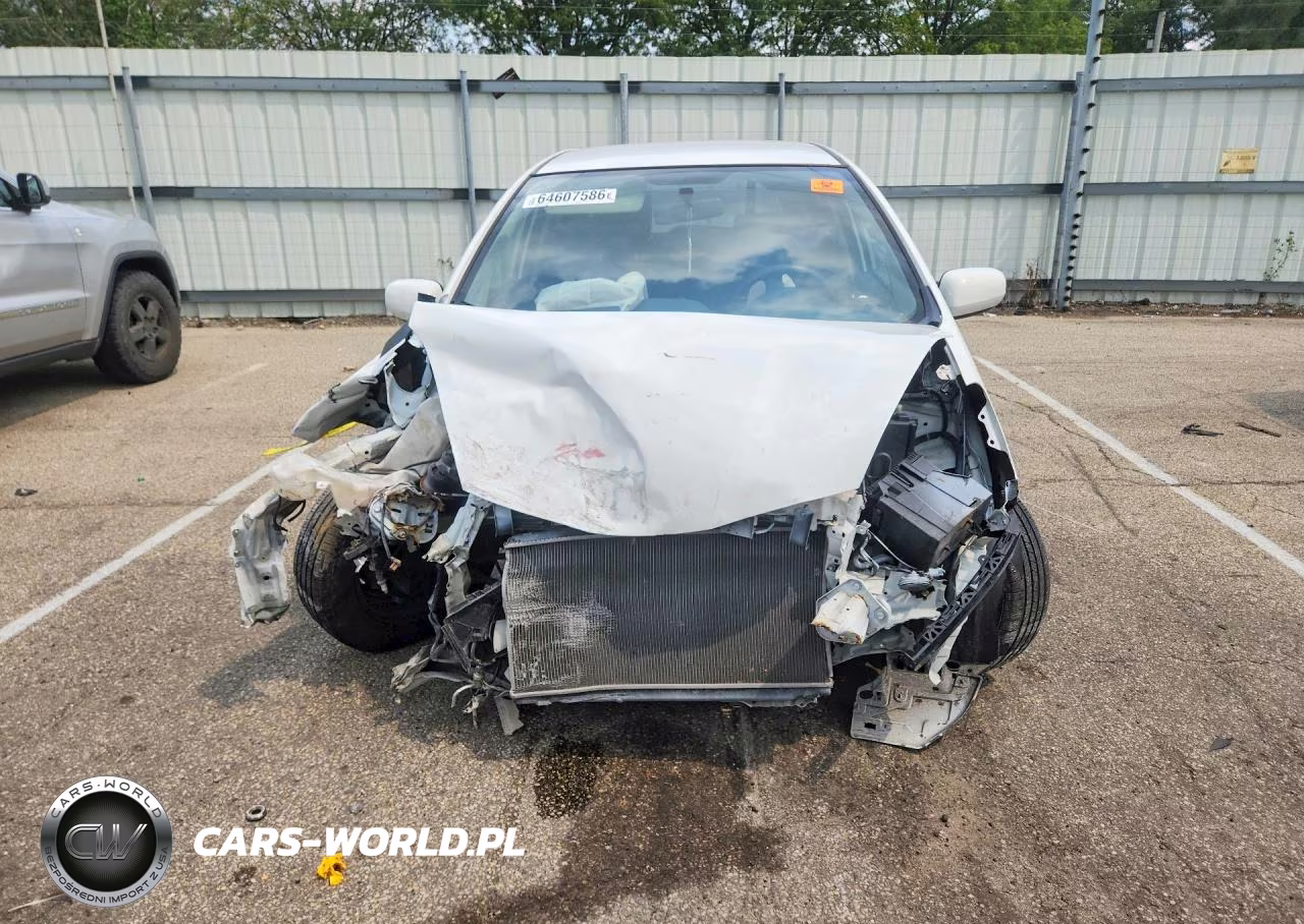 2013 Honda Fit VIN:JHMGE8H38DC056915 - 5