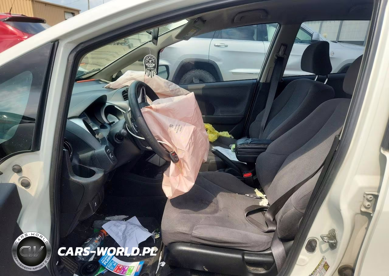 2013 Honda Fit VIN:JHMGE8H38DC056915 - 7